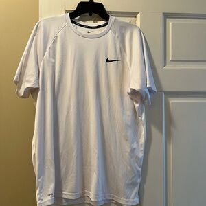 Nike Men's White Short Sleeve Tee